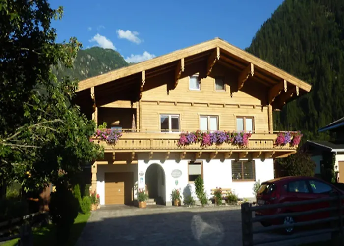 In A Quiet Location * Neukirchen am Grossvenediger